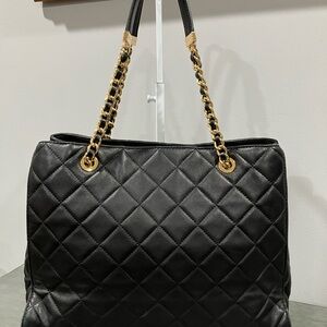 Michael Kors Black Quilted Chain Tote